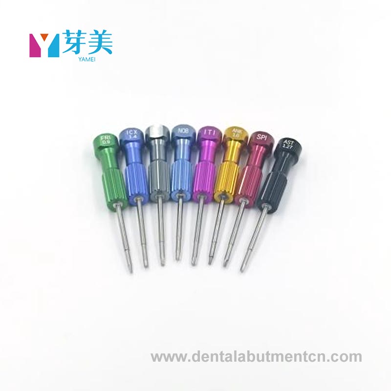 Miksi hammaskirurgian ruuvimeisseli muuttaa implanttitoimenpiteiden tarkkuutta?